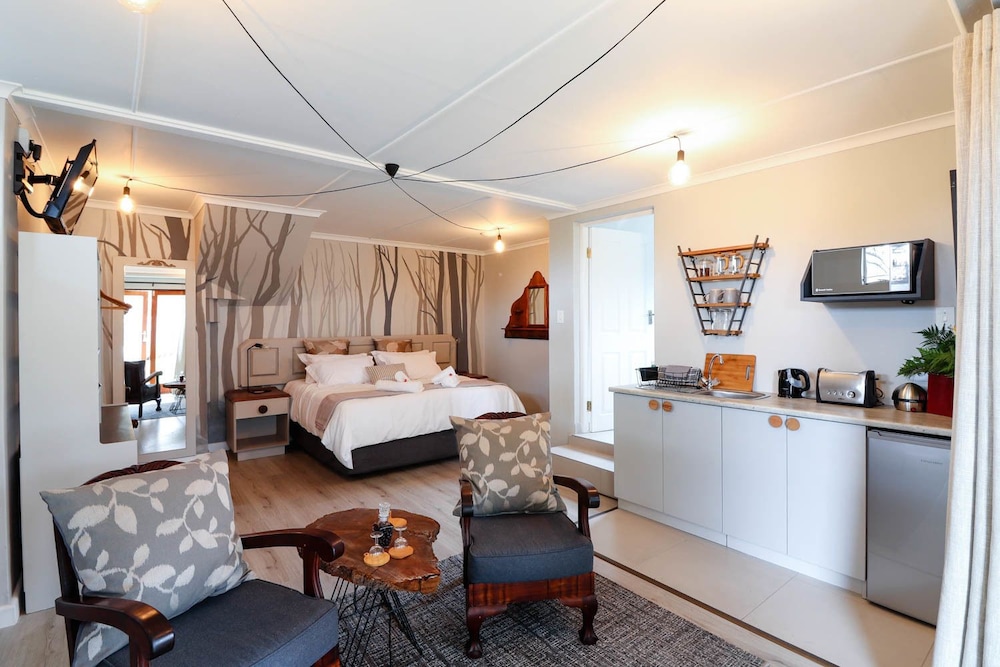 Double Room, 1 King Bed, Terrace photo 1