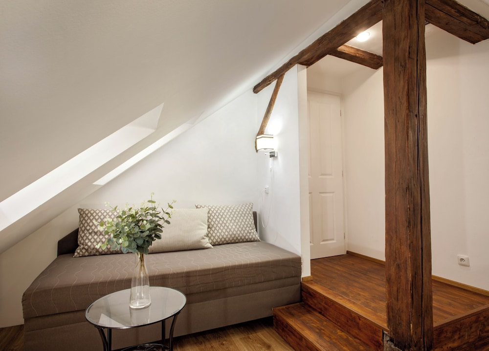Economy Quadruple Room