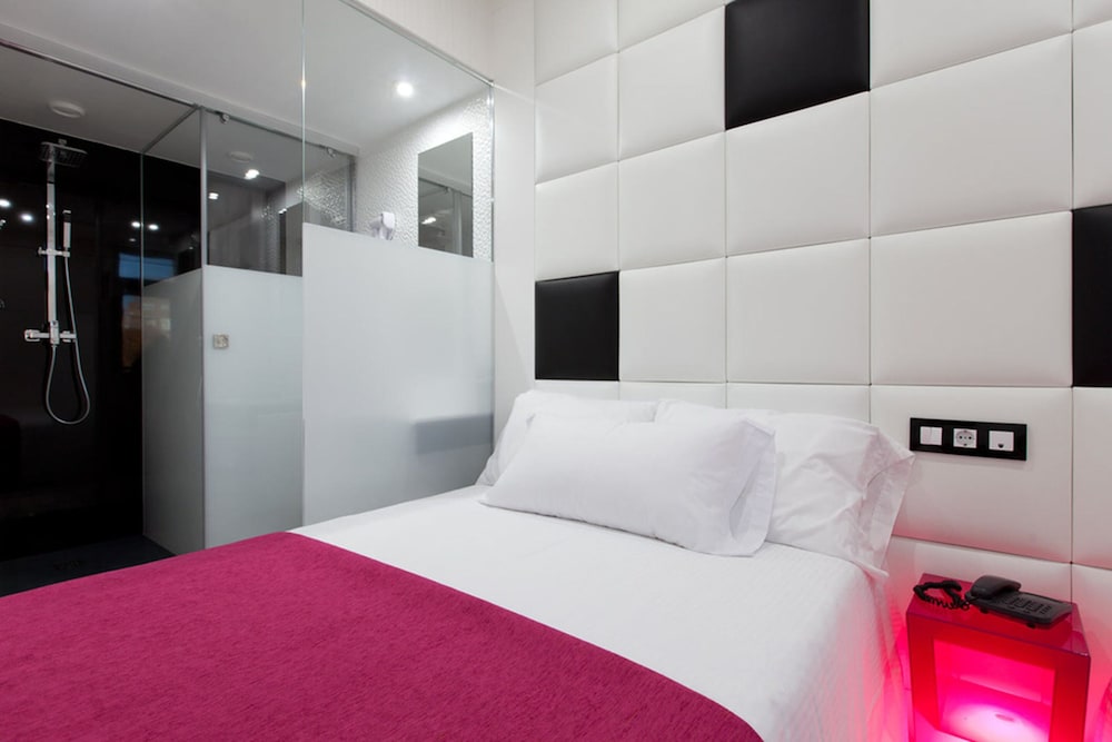 Superior Double Room - Photo 4