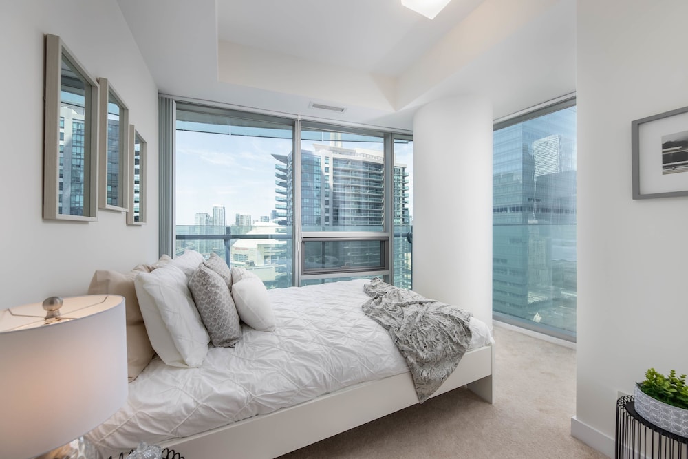Business Condo, City View