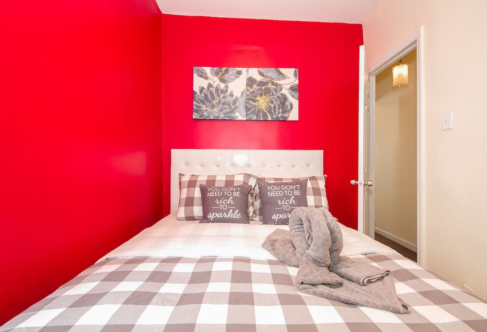 Classic Apartment, 2 Bedrooms photo 1