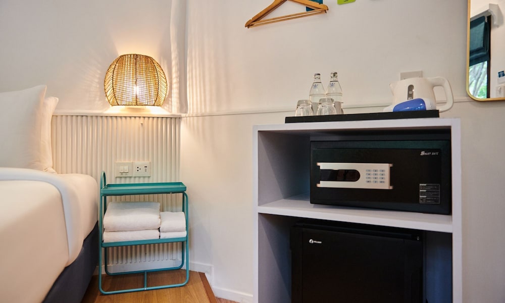 Coral Hut Quad (Two-Bedroom Bungalow) - Photo 9