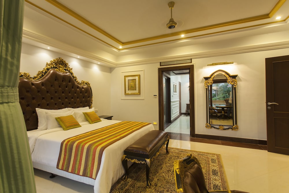 Royal Villa, 1 King Bed, 2 Bathrooms, Lagoon View photo 2