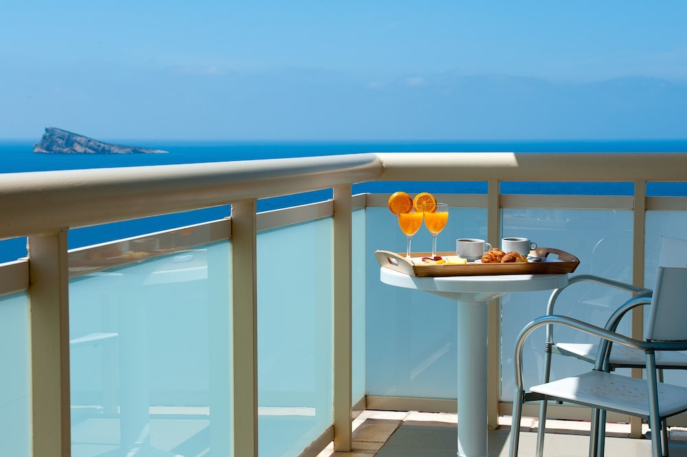 Junior Suite, 1 Queen Bed, Terrace, Sea View photo 2