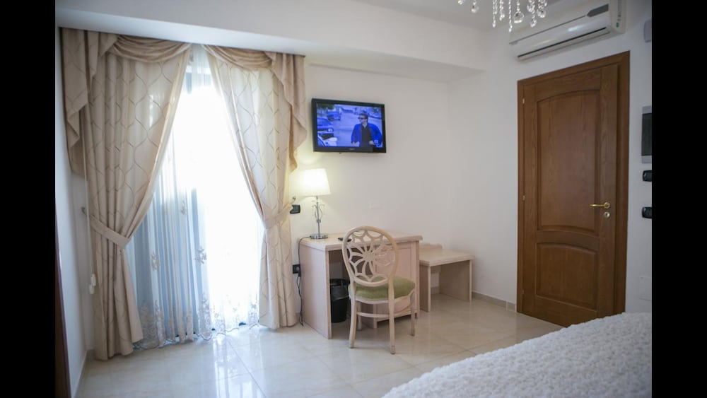 Double Room Single Use photo 3