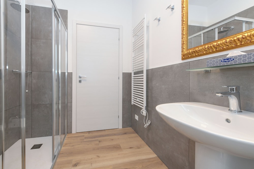 Superior Double Room - Photo 4
