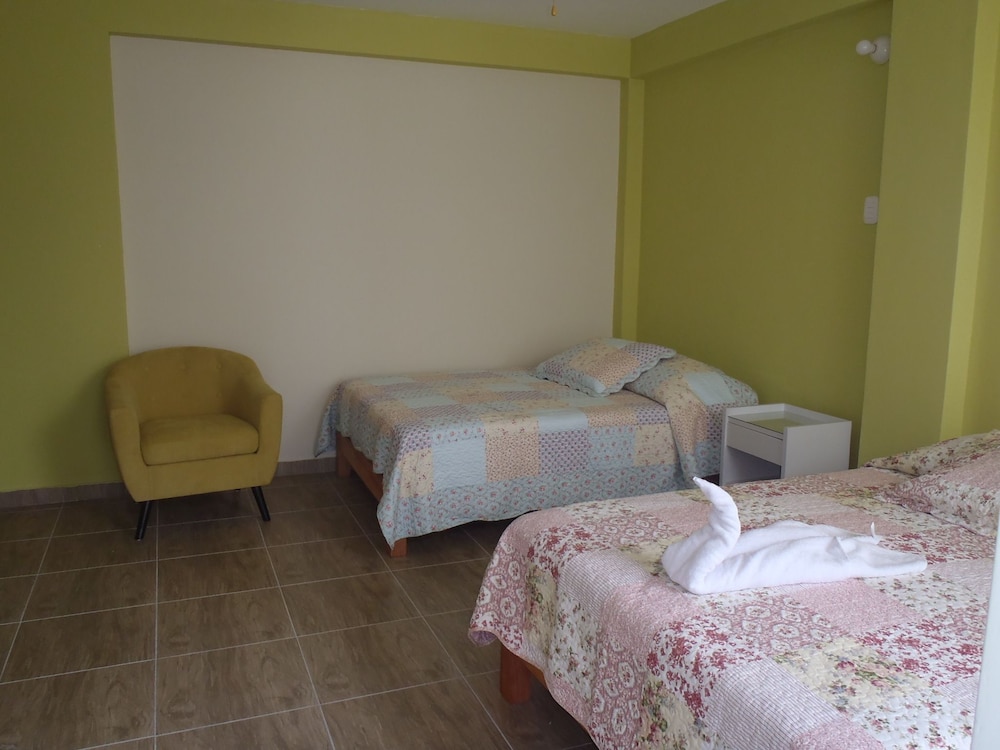 Family Quadruple Room photo 1
