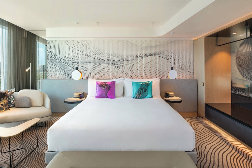 Suite, 1 Bedroom, River View (Urban)