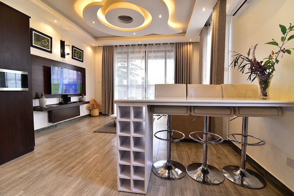 Economy Apartment, Shared Bathroom