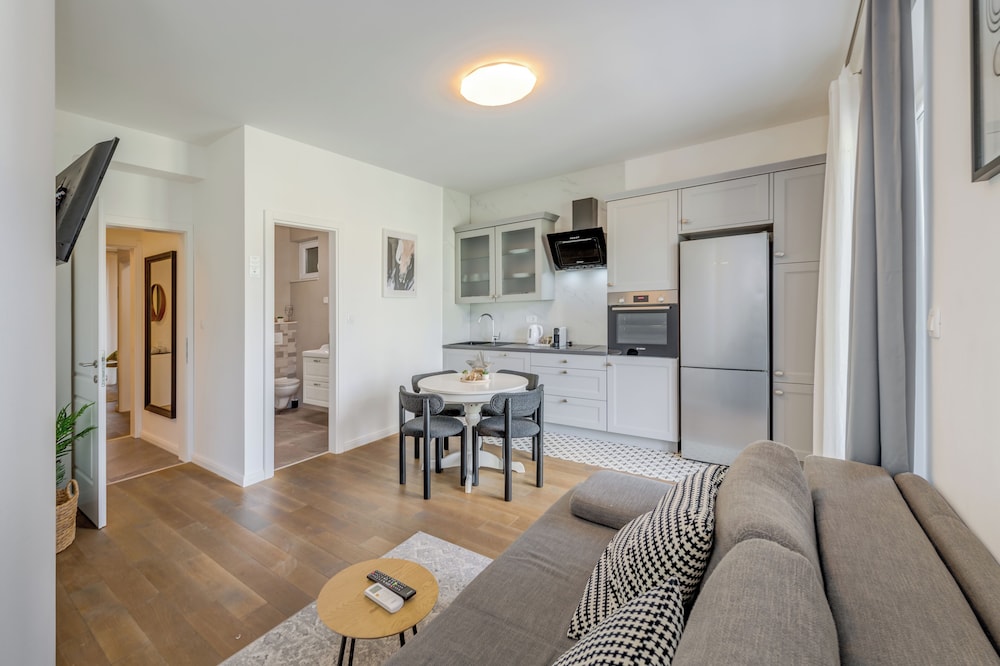 Deluxe Apartment, Balcony