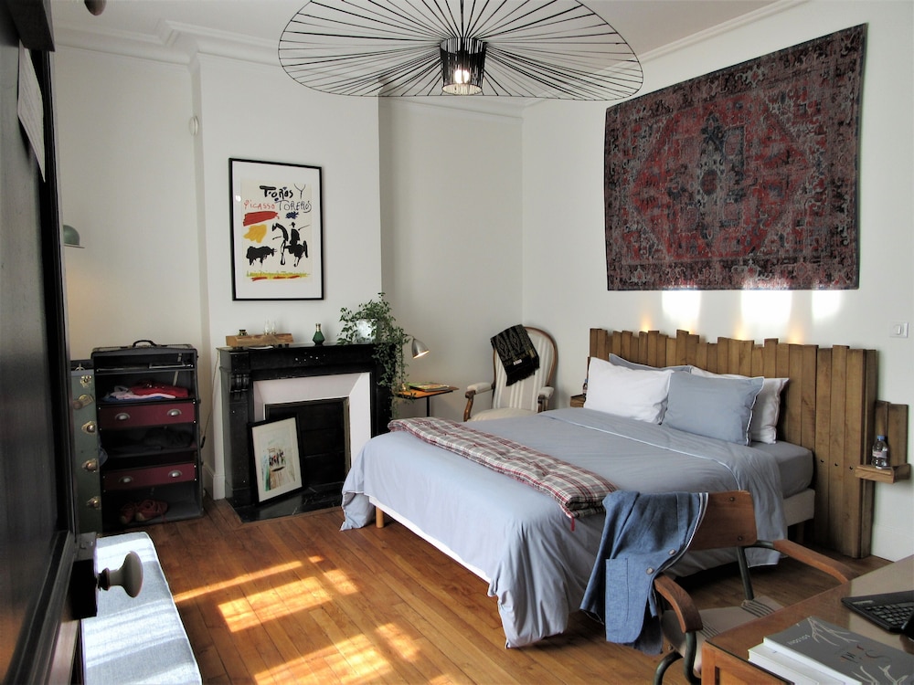 Double Room (Grand Meaulnes)