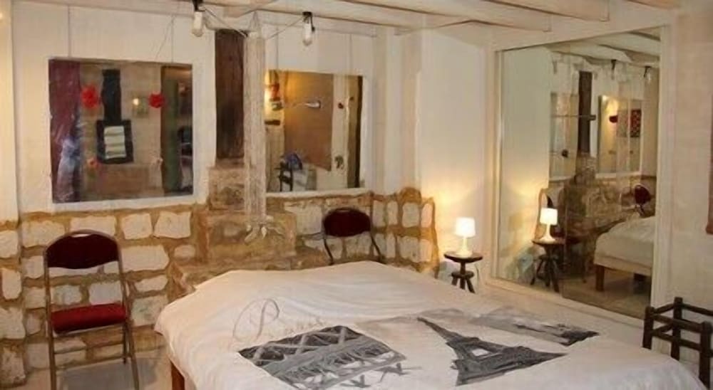 Double Or Twin Room photo 1