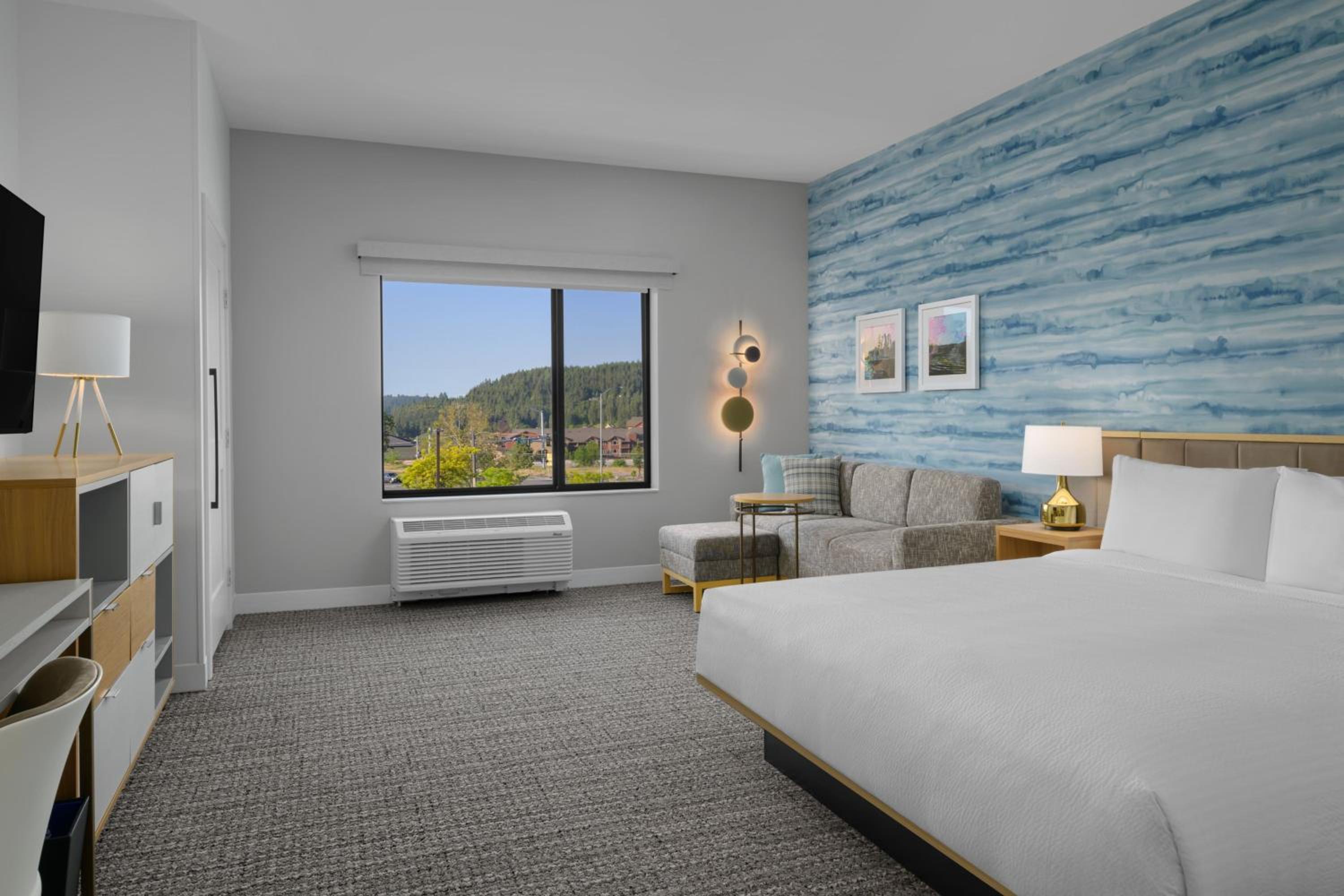 King Suite with Sofa Bed