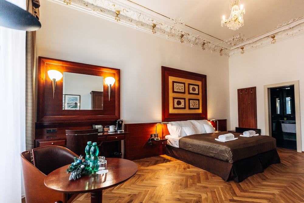 Deluxe Double Room, Balcony