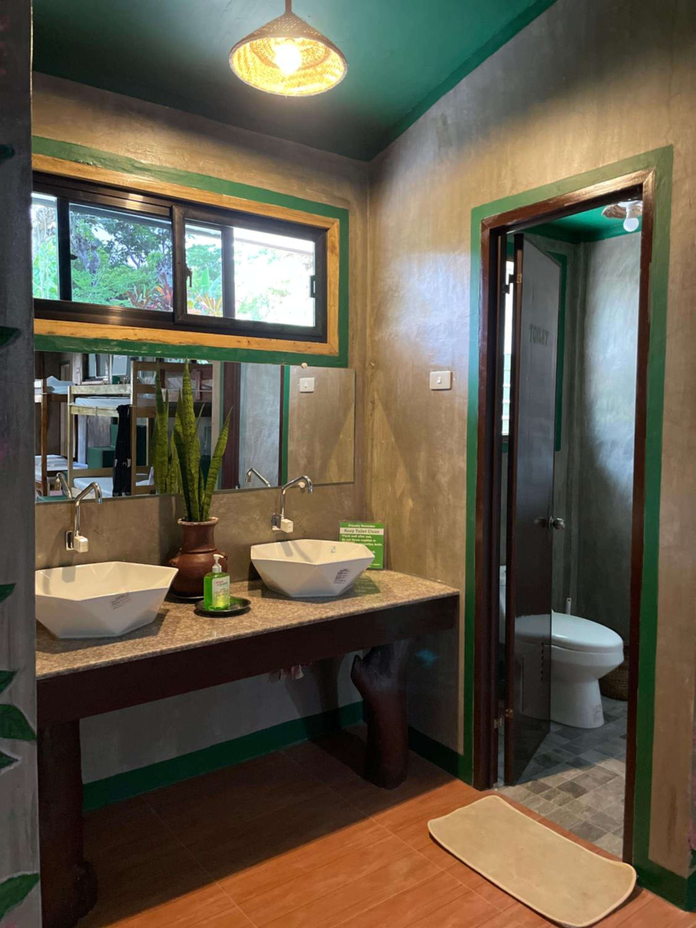 Male Dormitory Room photo 1