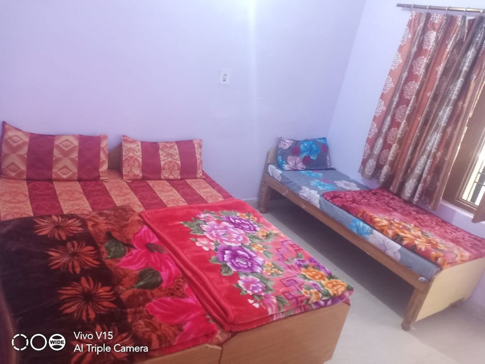 Deluxe Triple Room photo 3