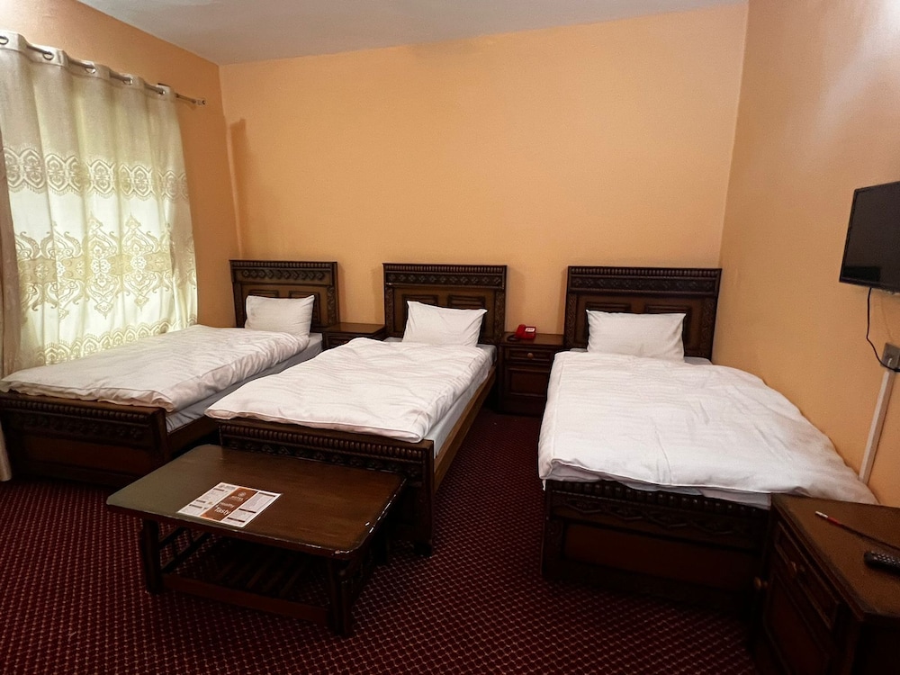 Deluxe Triple Room photo 2