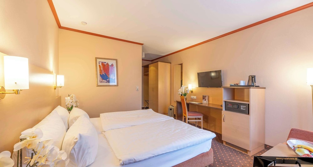 Standard Room, 1 Double Bed - Photo 8