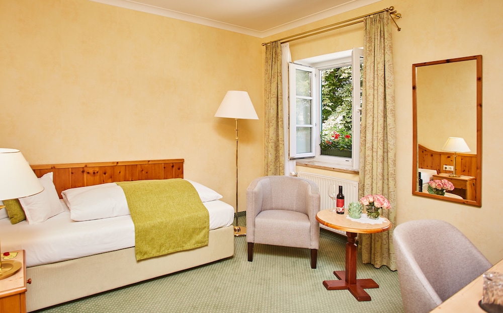 Classic Single Room, Annex Building