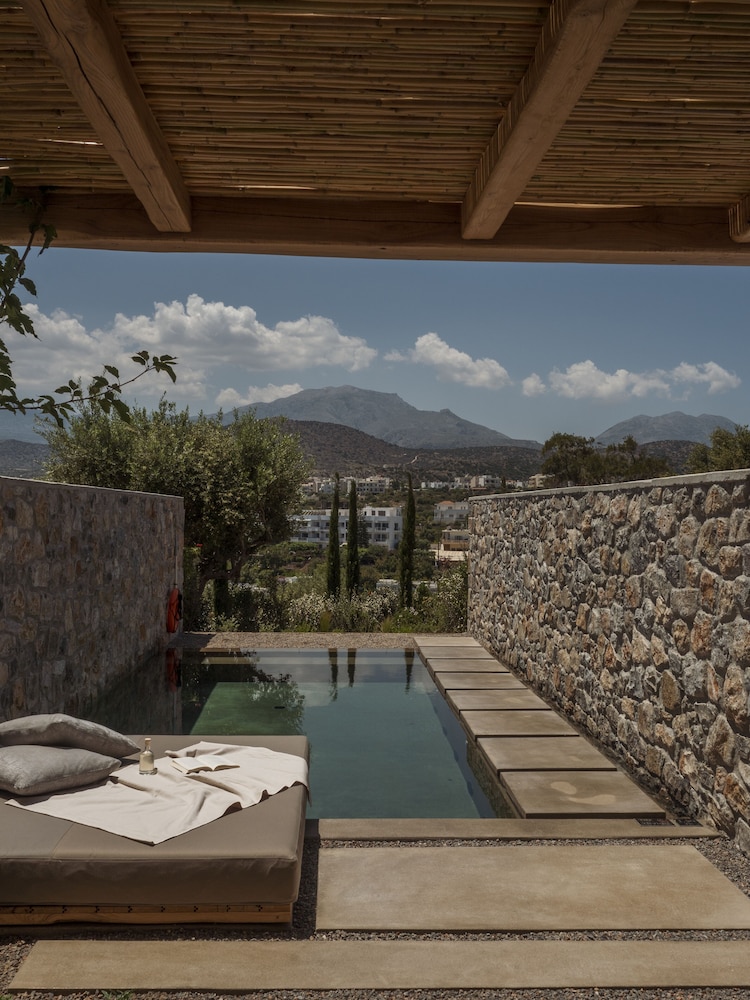 Sunset Suite with Private Pool