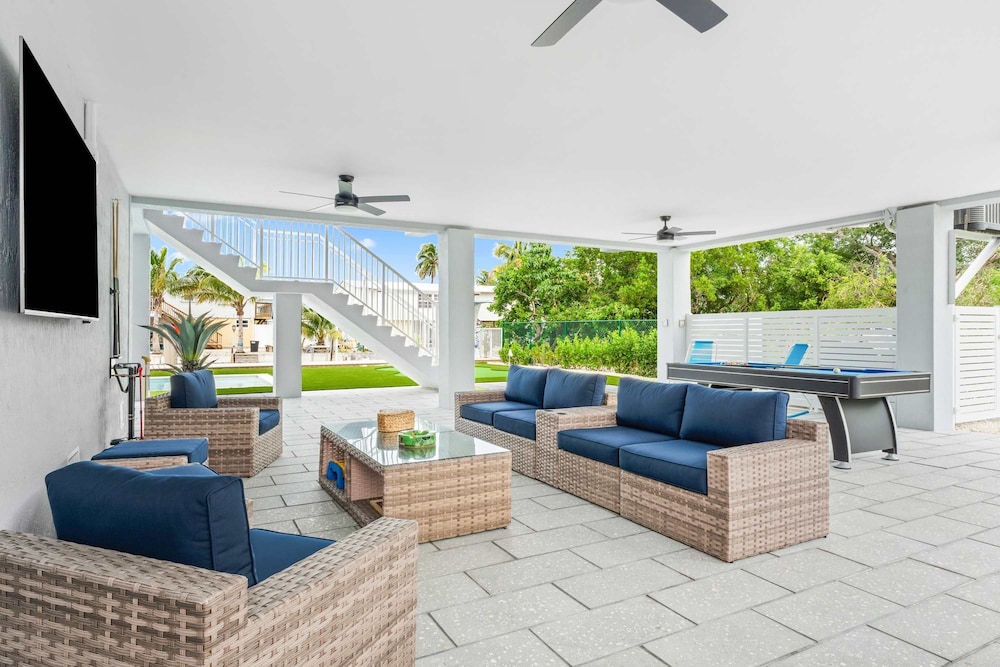 Saltwater Social Game Room Pool Dock Views, Billede 63