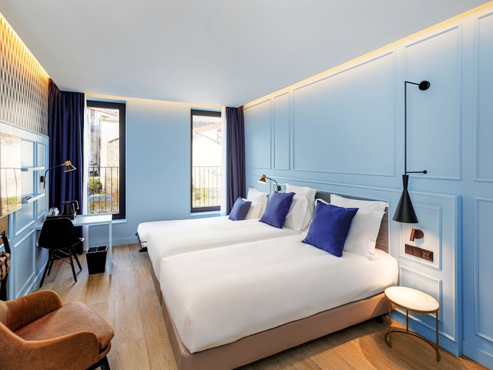 Classic Room, Multiple Beds, Garden View