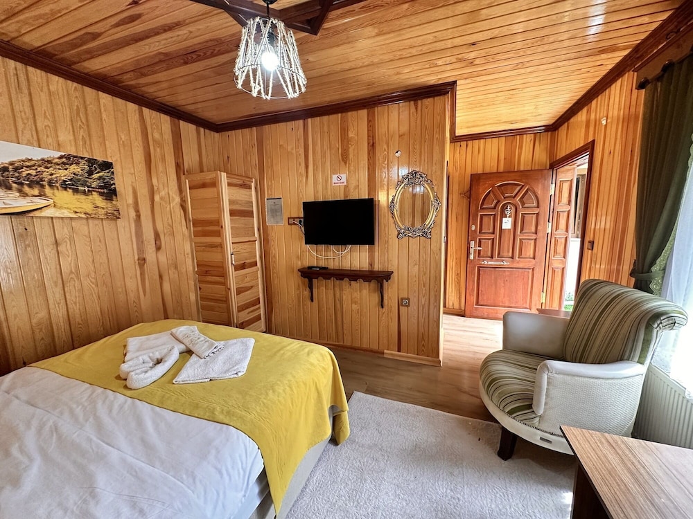 Standard Bungalow, 1 Double Bed, Non Smoking, Garden View photo 1