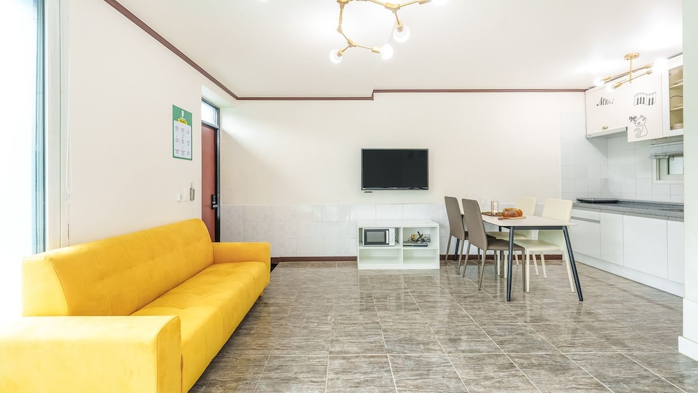 Basic Room, 1 Bedroom (puppy6) photo 2