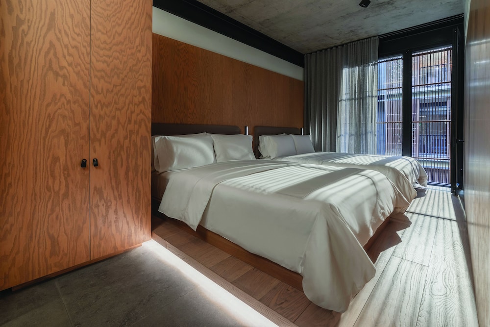 Deluxe Room, 2 Queen Beds
