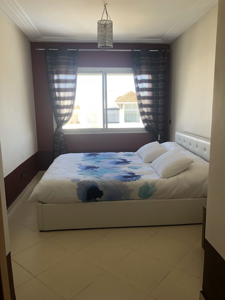 Apartment, 1 Bedroom, Pool View photo 3