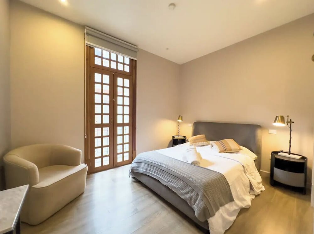 Apartamento superior, 2 habitaciones, balcón, vistas al patio (4)
