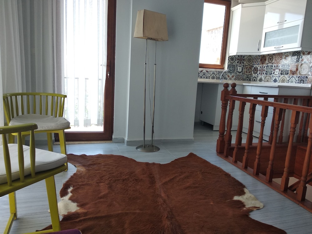 Duplex, 4 Bedrooms photo 3