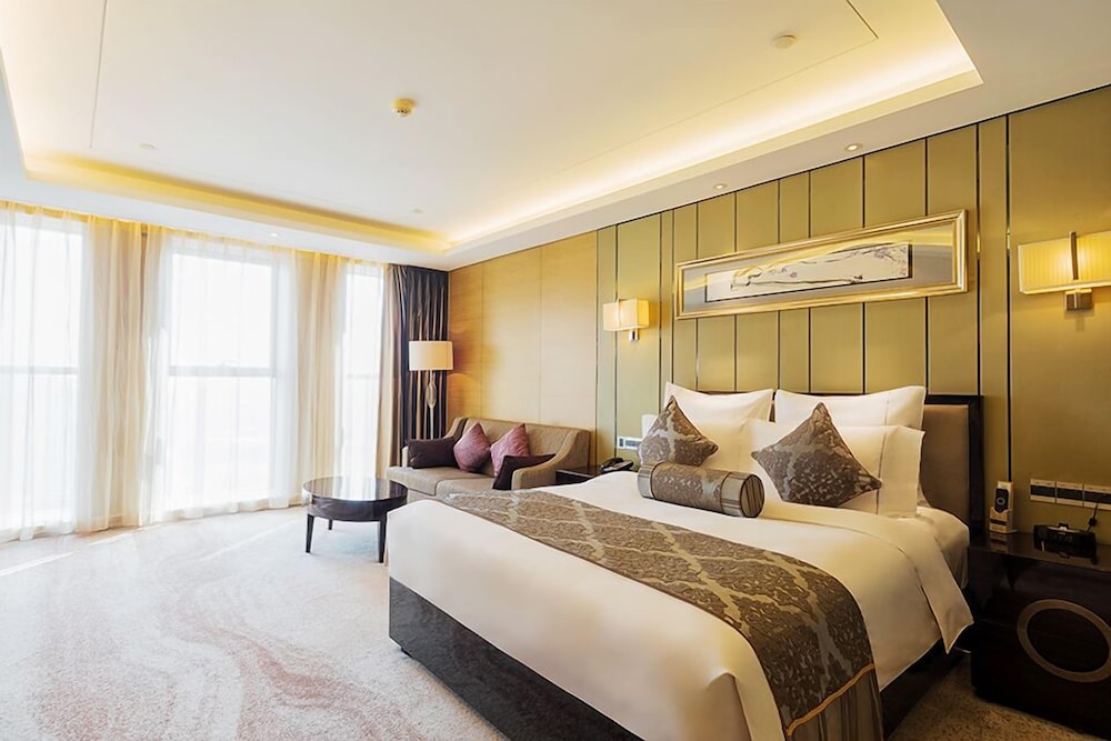 Executive Room, 1 King Bed photo 1