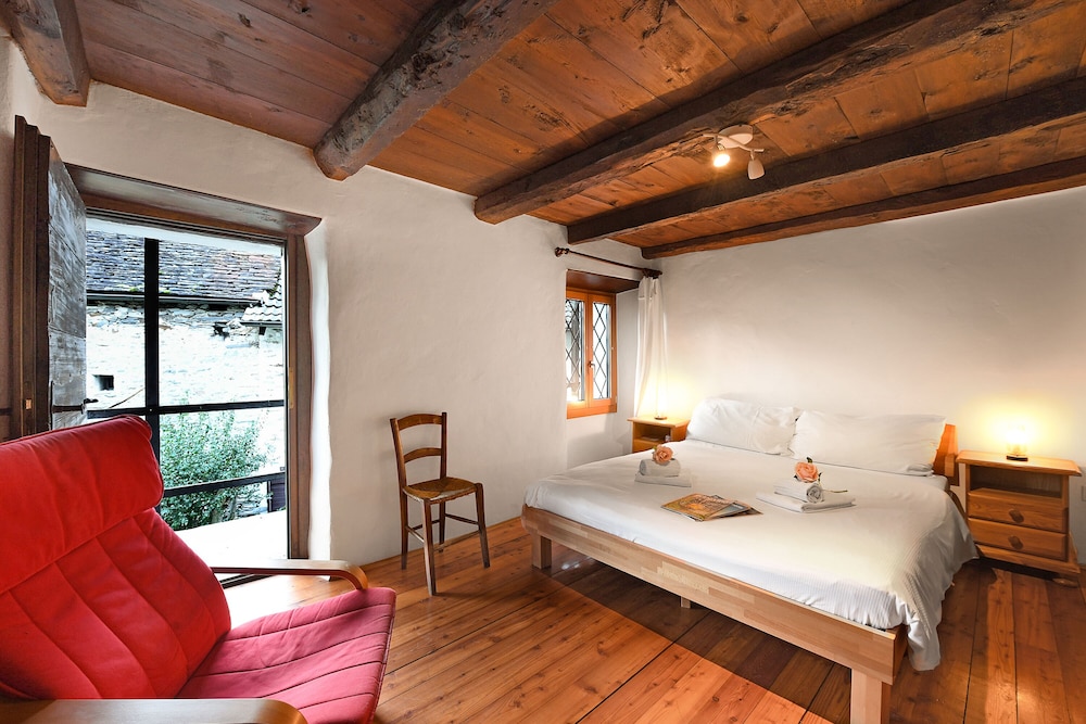 Family Chalet, 2 Bedrooms (Rustico Al Platano 1) photo 2
