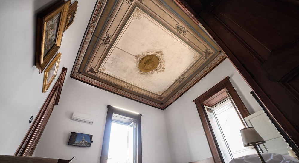 Junior Room