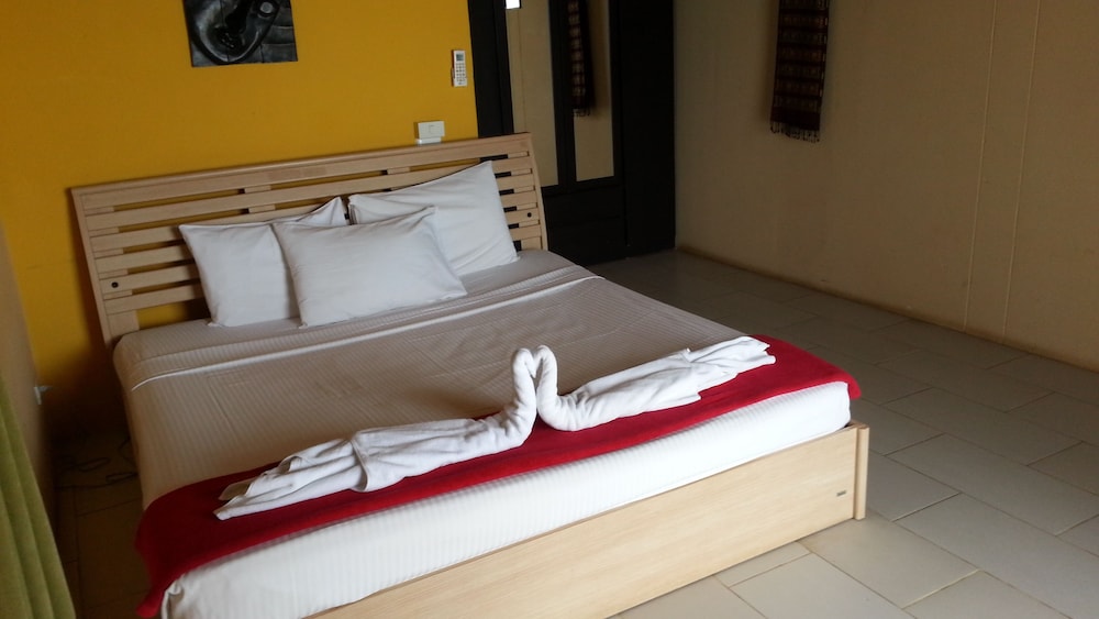 Panoramic Double Room, 1 King Bed, Ocean View, Beachfront photo 2