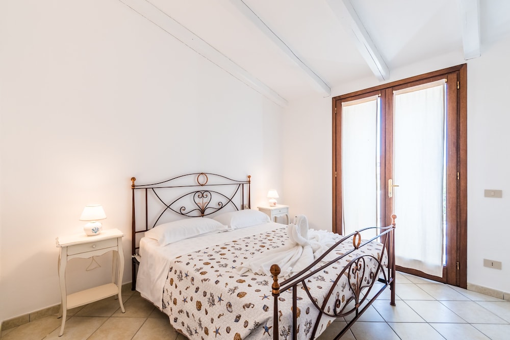 Panoramic Apartment, Multiple Beds, City View photo 1