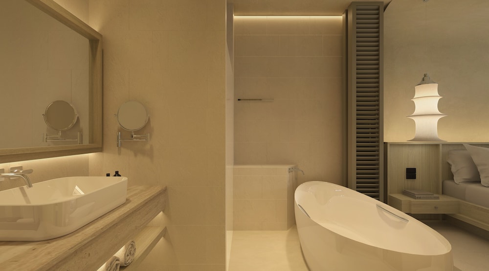 Premium Hilltop with Bathtub - Photo 9