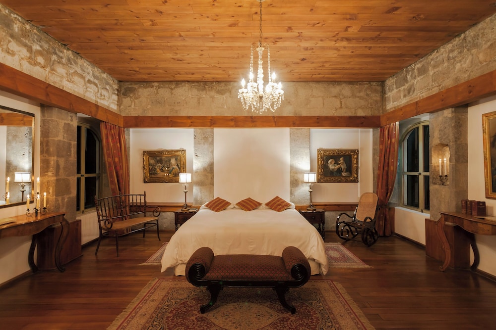 Presidential Suite photo 2