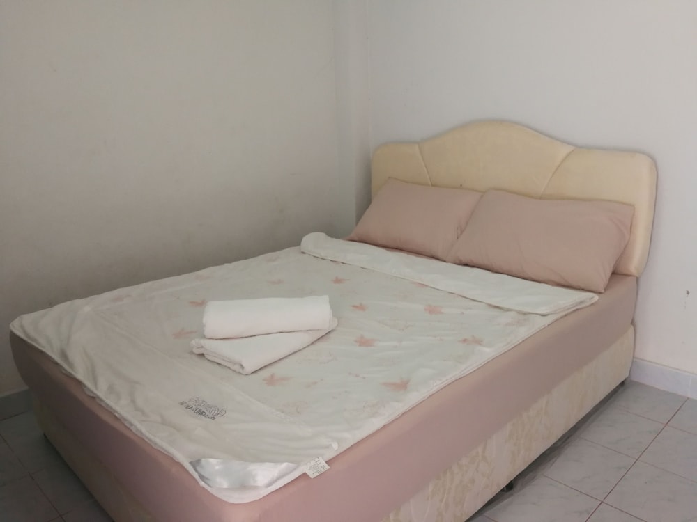 Budget Room