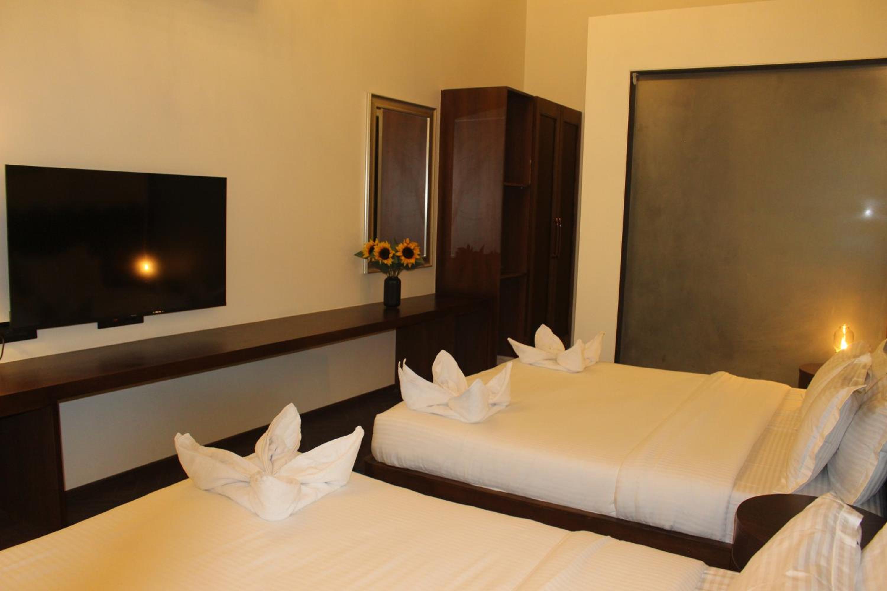 Junior Suite - Photo 12