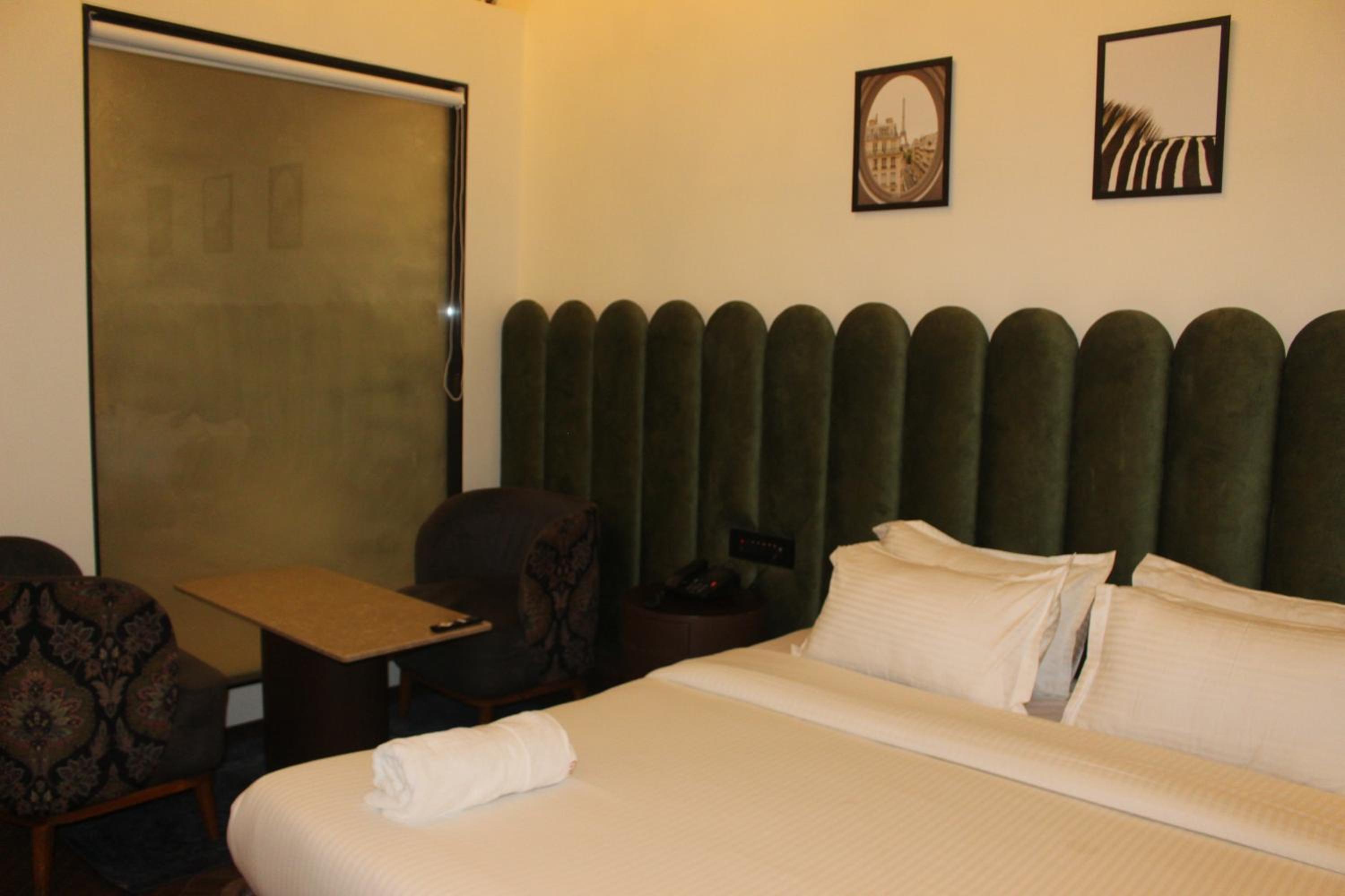 Junior Suite - Photo 11