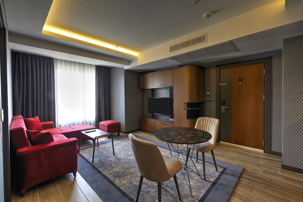 Premium Room, 1 Bedroom, Non Smoking, Kitchenette - Photo 9