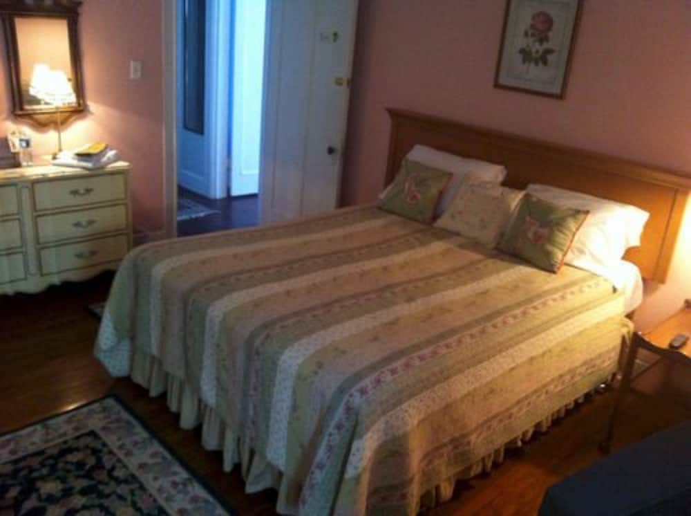 Room, Private Bathroom (Robin's Room) photo 3