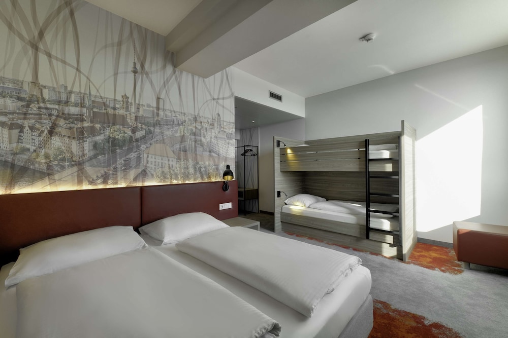 Standard Room, Multiple Beds