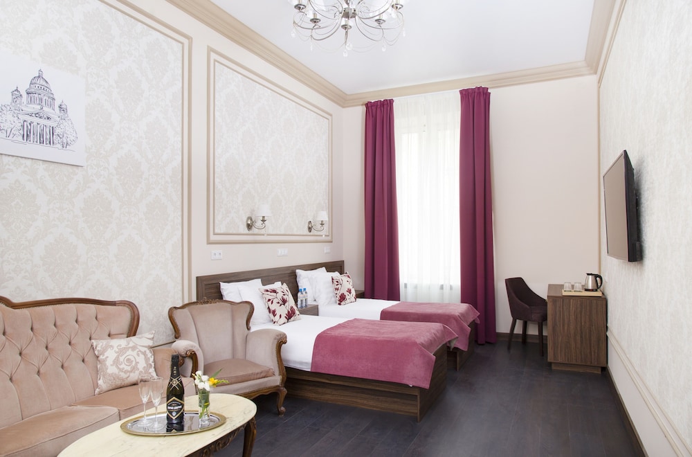 Superior Double or Twin Room photo 1