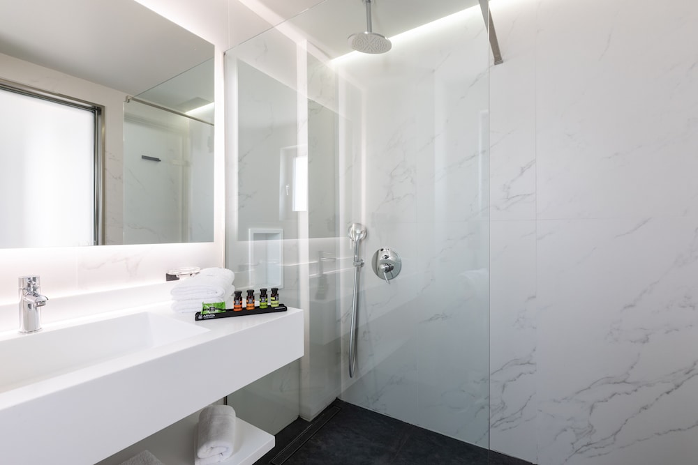 Superior Double Room, Balcony, Sea View - Photo 2