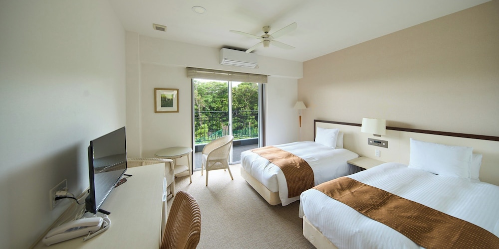 Standard Twin Room photo 3