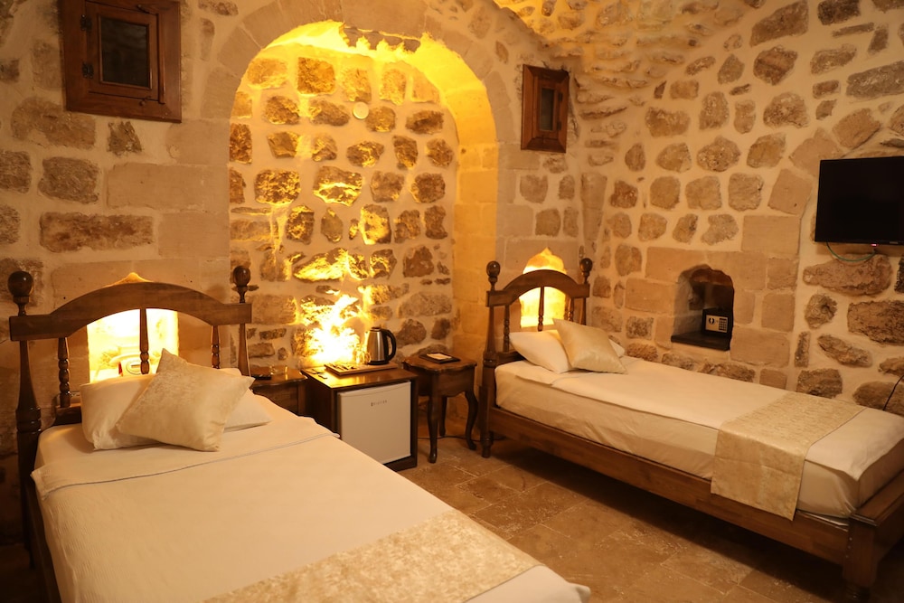 Efsun photo 1