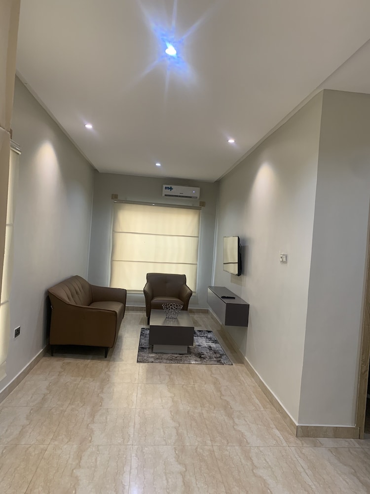 Exclusive Studio Suite